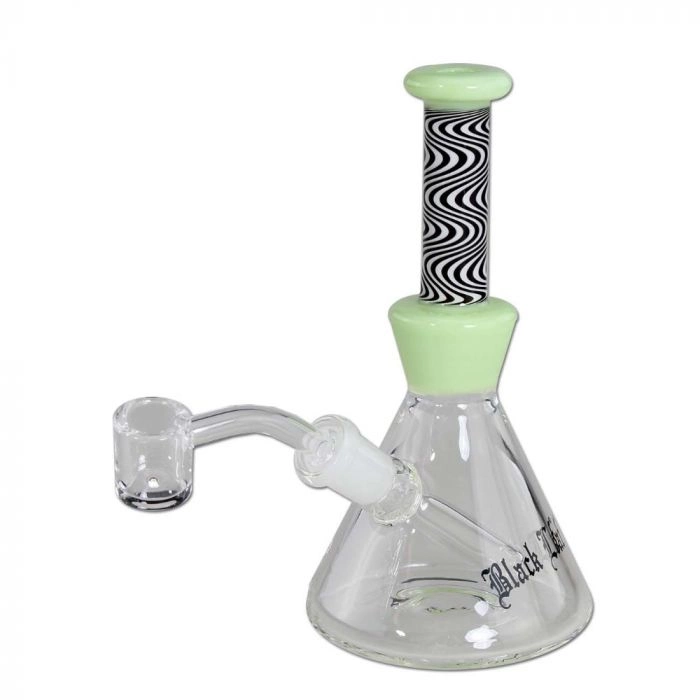 Black Leaf Colored Wavy Dab Rig - Image 2